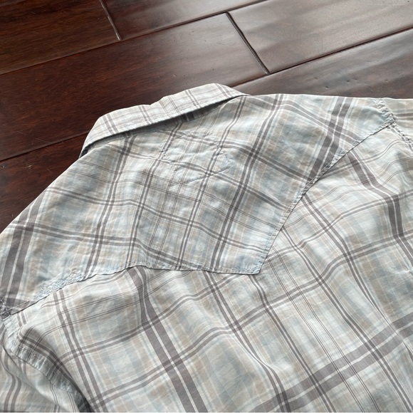 Guess Jeans Western Snap Closure Shirt with Embroidery Size Large - Picture 9 of 9